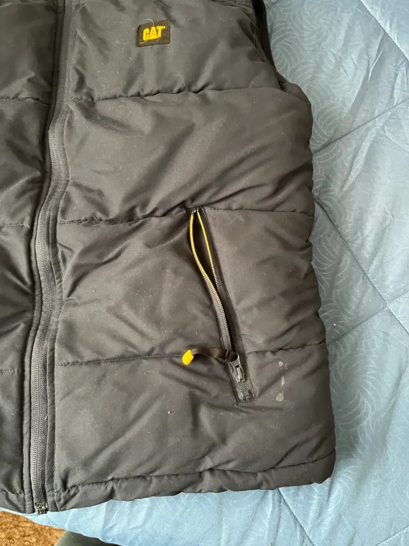 Chaqueta sin mangas CAT - 2