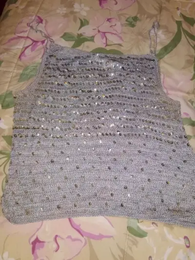 Top de fiesta con lentejuelas negro y cobre - miniatura 5