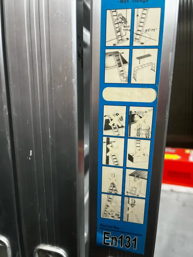 Escalera Multipropósito de Aluminio Articulada - 4