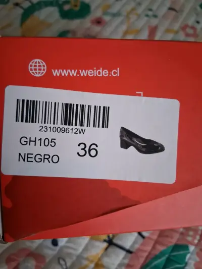 Zapatos de charol negro Weide para mujer - miniatura 3