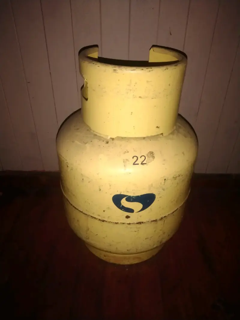 Balón de gas amarillo 22 kg usado