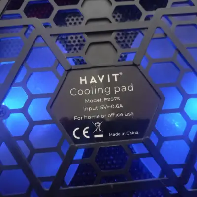 Base de Enfriamiento para Laptop con Luces LED - miniatura 3