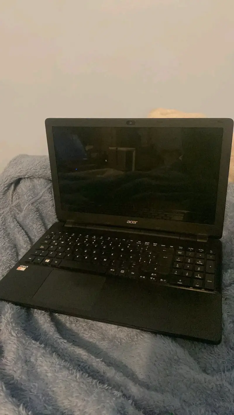 se venden notebook diferentes marcas - 3
