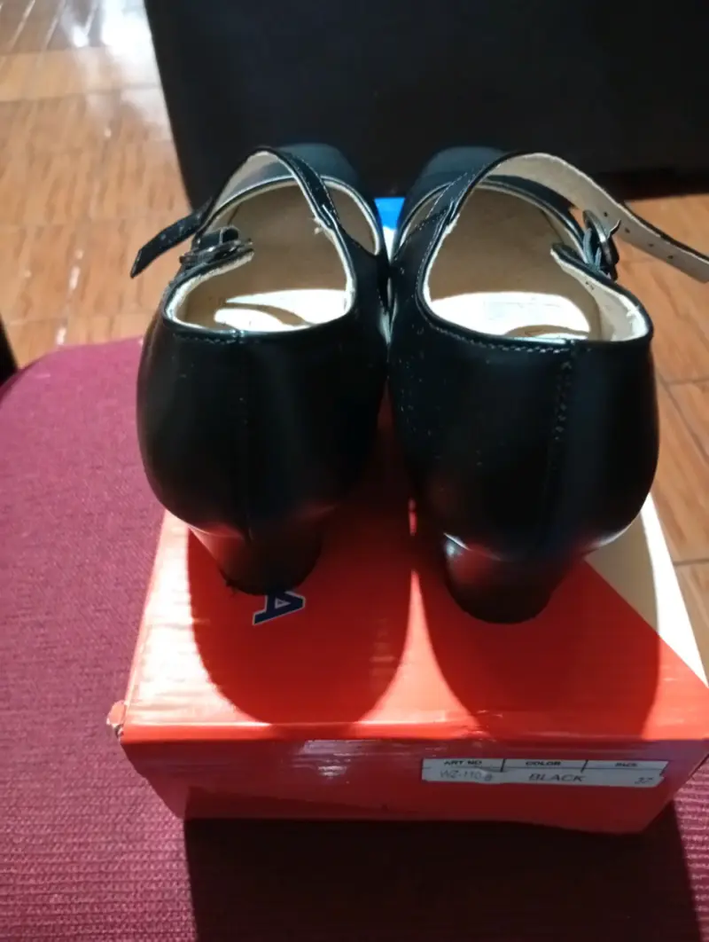 Zapatos de baile cueca negros, de cuero - 4