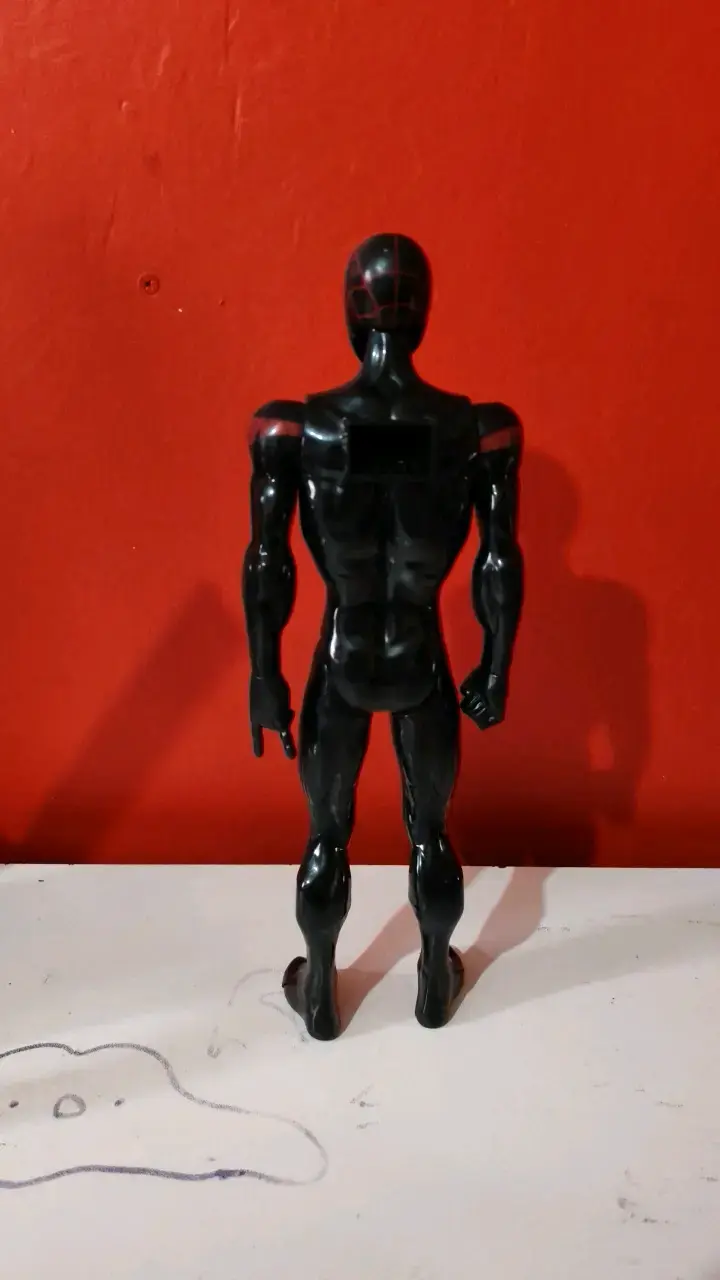 Figura de Spider-Man miles morales - 3
