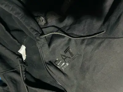Polerón con capucha Emporio Armani EA7 negro - miniatura 3