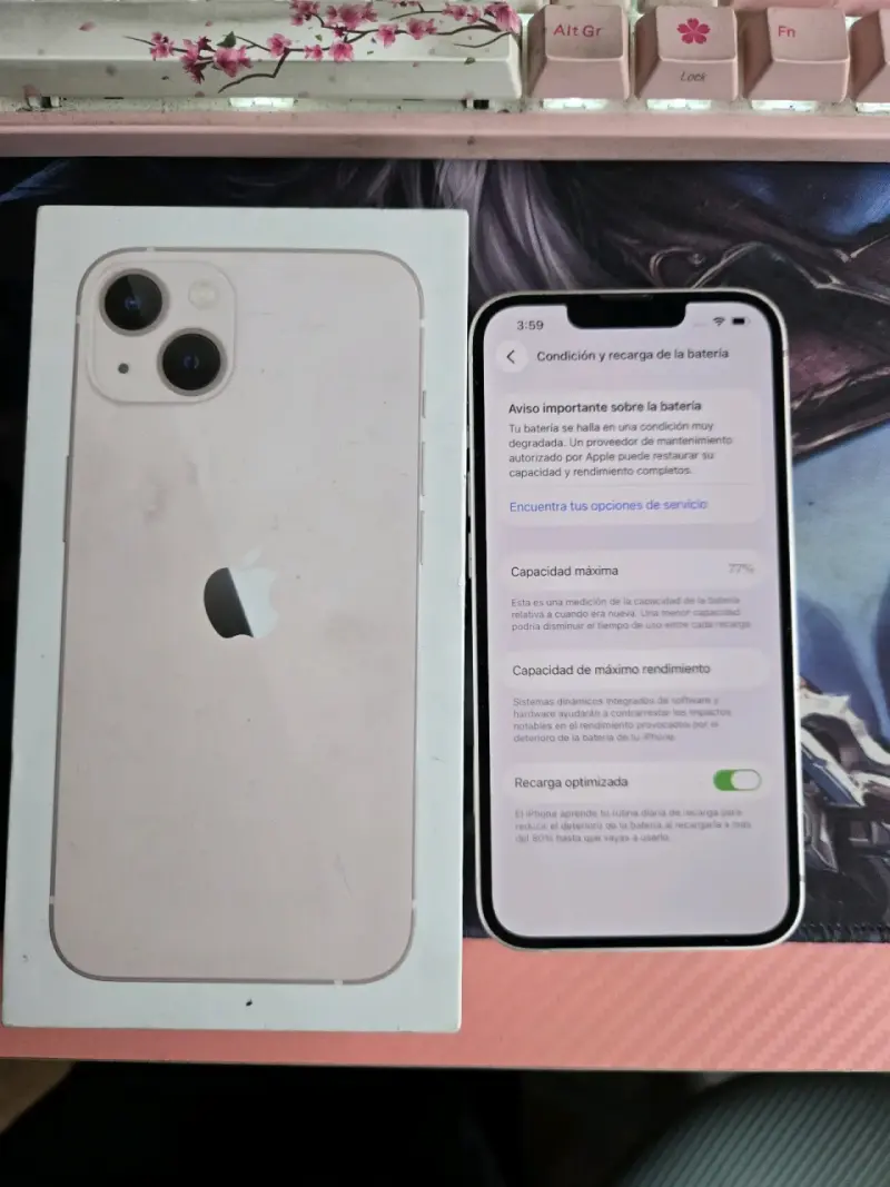 iPhone 13 con caja 128gb - 1