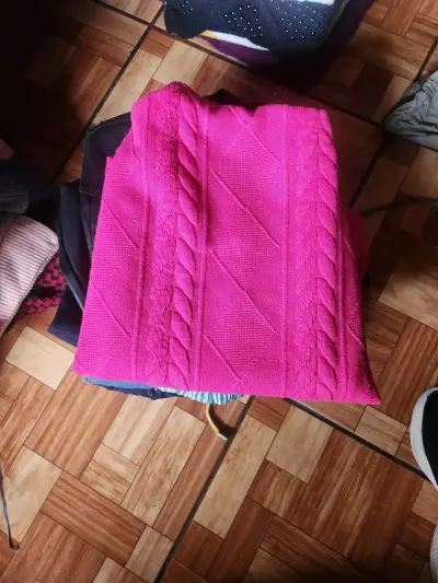 Se vende ropa de niño talla 14 y ropa de mujer - miniatura 6