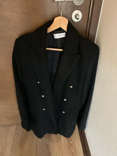 Abrigo negro de lana con botones decorativos - miniatura 1