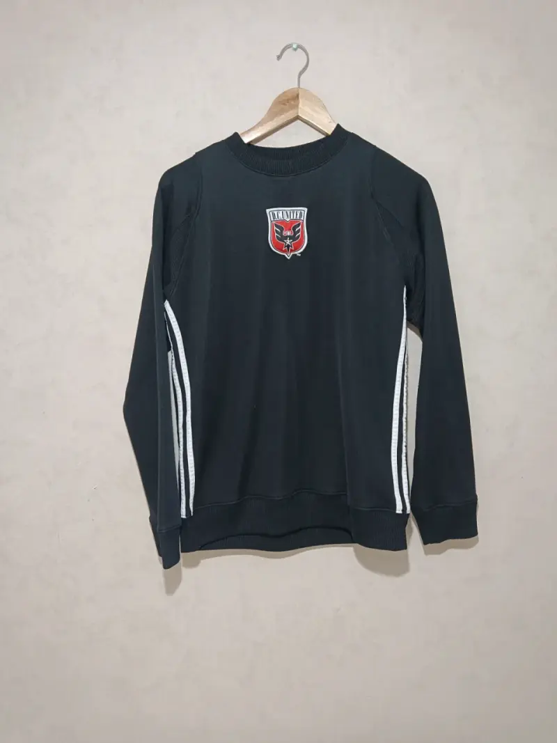 Polerón negro con logo DC United - 1