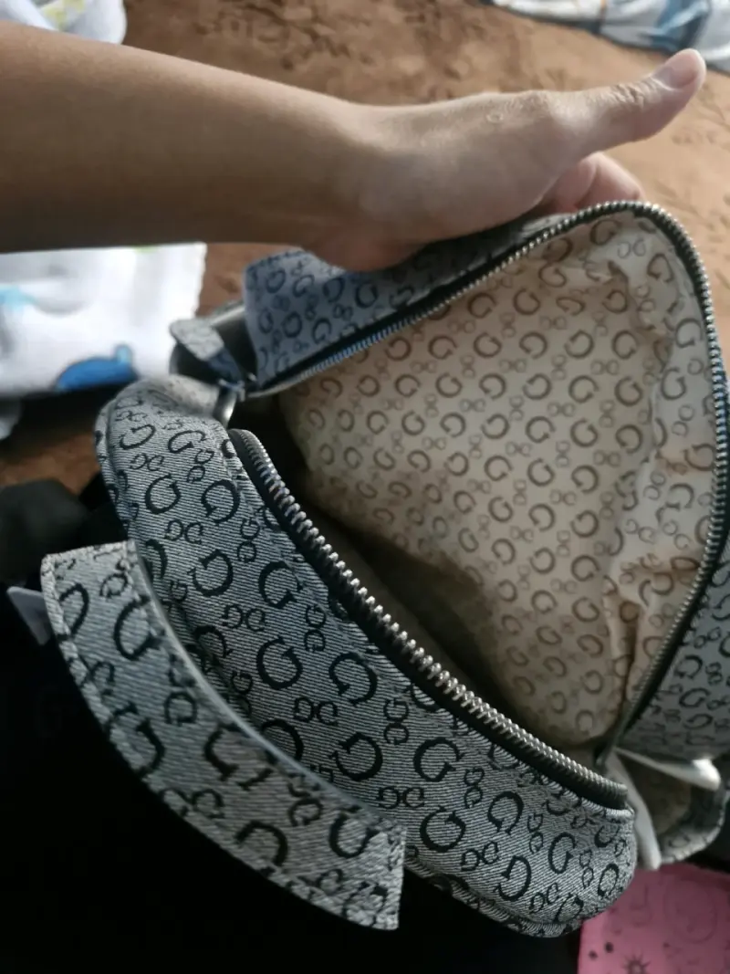 Mochila Guess - 3