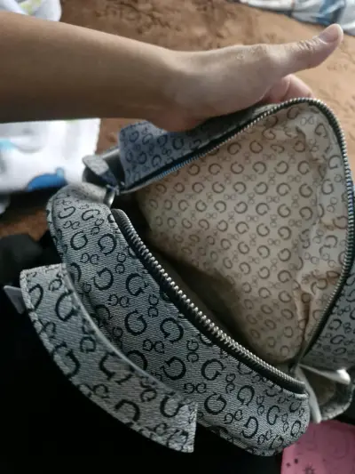 Mochila Guess - miniatura 3