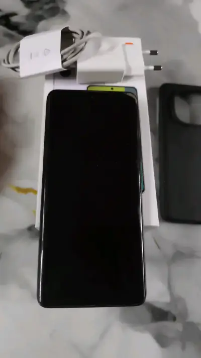 Smartphone Xiaomi Redmi Note 14pro - miniatura 2