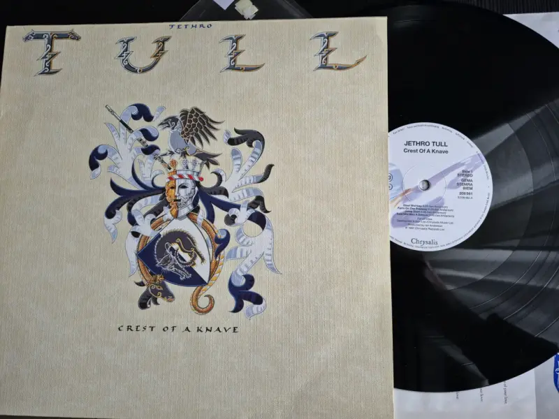 Vinilo Jethro Tull Crest Of A Knave