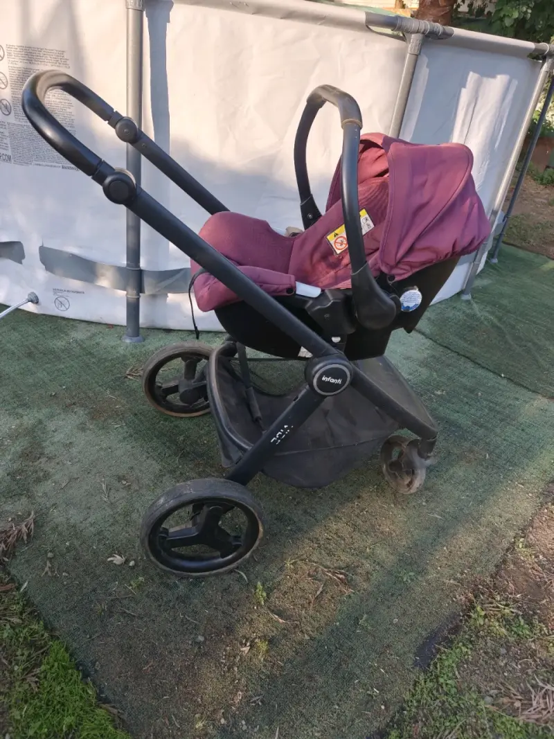 Coche de bebé Infanti con silla desmontable - 1