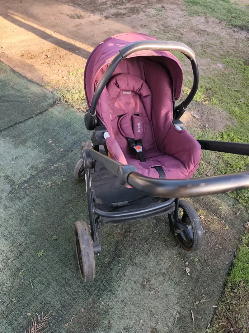 Coche de bebé Infanti con silla desmontable - 4