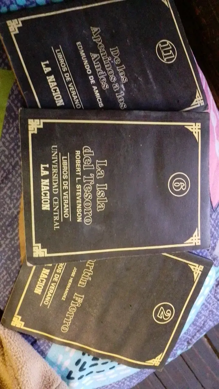 Colección de Libros Clásicos La Nación - 1