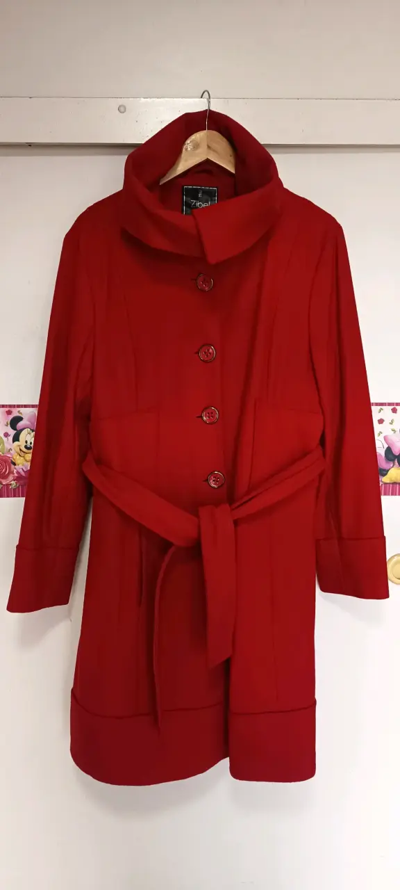 Abrigo rojo elegante para mujer Zibel - 4