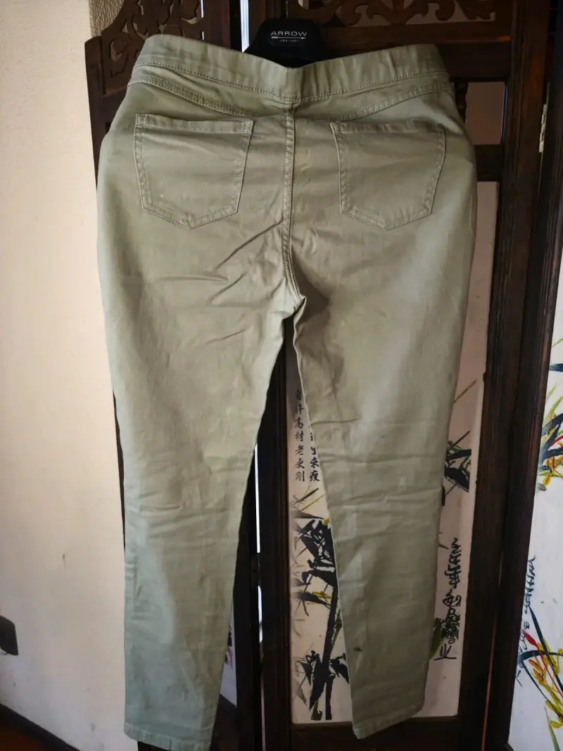 Pantalones caqui para hombre de algodón