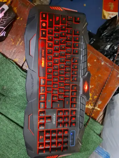 Kit teclado y mouse Scorpion Km400 - miniatura 1