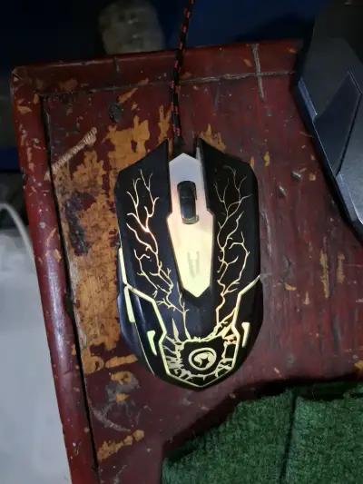Kit teclado y mouse Scorpion Km400 - miniatura 4