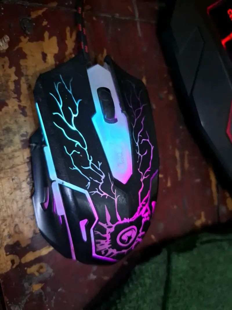 Kit teclado y mouse Scorpion Km400 - 5