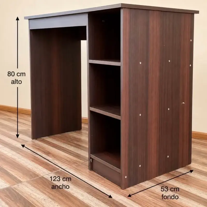 Escritorio de madera con estantes integrados - 1