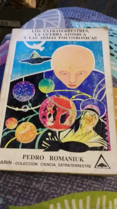 Libro 'Los Extraterrestres, la Guerra Atómica y las Armas Psicotrónicas' - miniatura 1