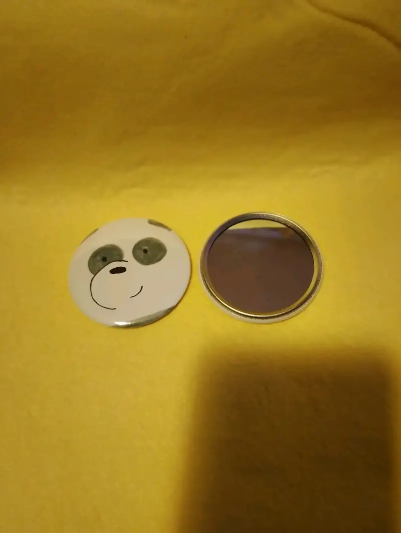 Espejo compacto con diseño de panda