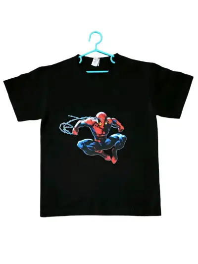 Polera de niño Spiderman negra Talla 10-12 (L) - miniatura 2