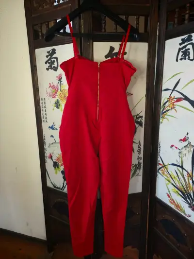 Enterito rojo elegante para mujer - miniatura 2