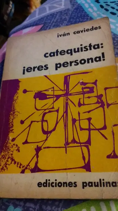 Libro 'Catequista: ¡Eres Persona!' de Iván Caviedes - miniatura 1