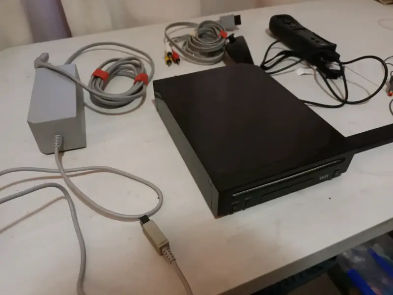 Consola Nintendo Wii con accesorios completos - 3