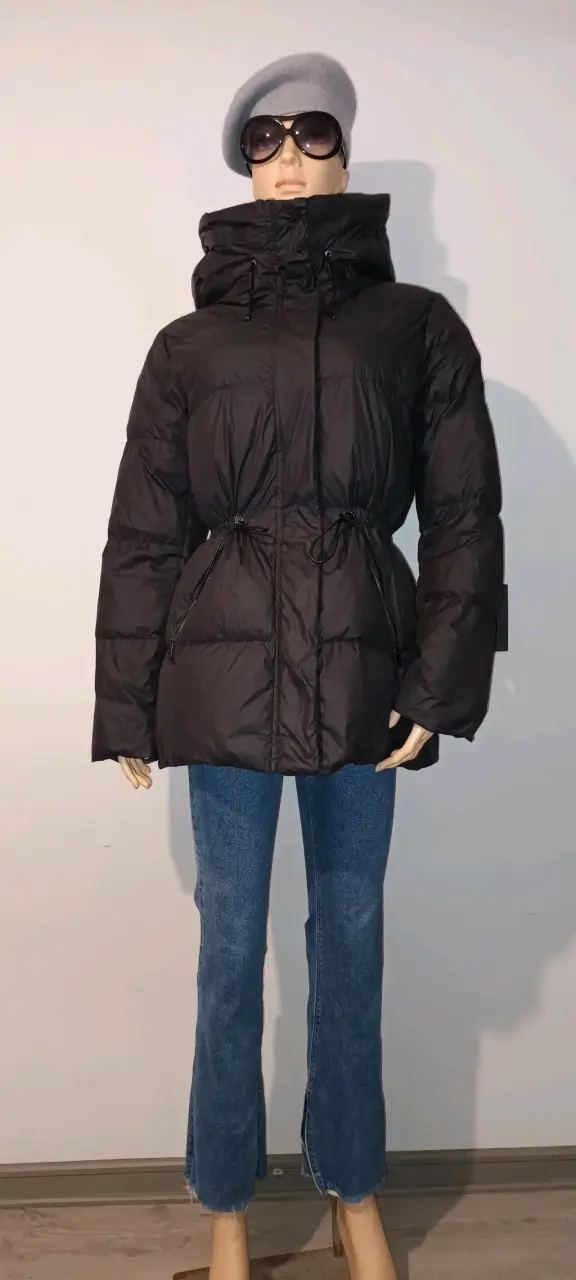 Chaqueta acolchada negra para mujer - 1