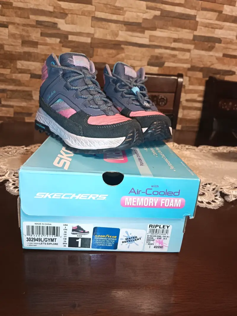 Zapatillas Skechers para niños con Memory Foam - 1