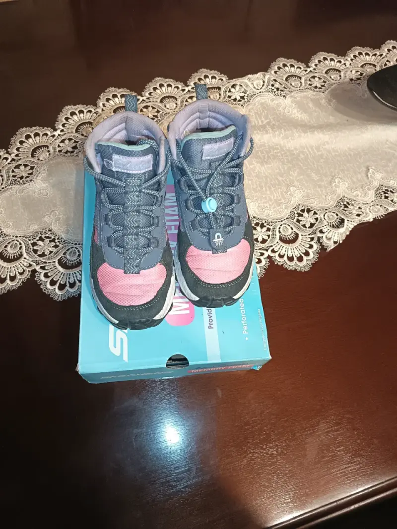Zapatillas Skechers para niños con Memory Foam - 4