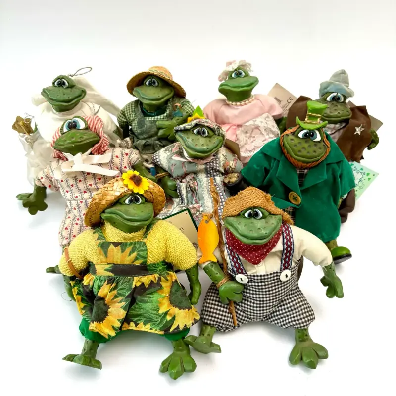 Colección de figuras de ranas decorativas vintage - 1