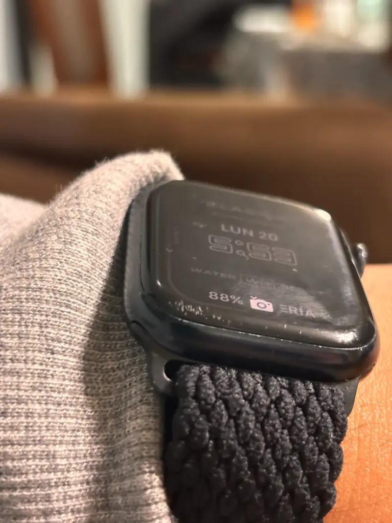 Apple Watch s7 - 2