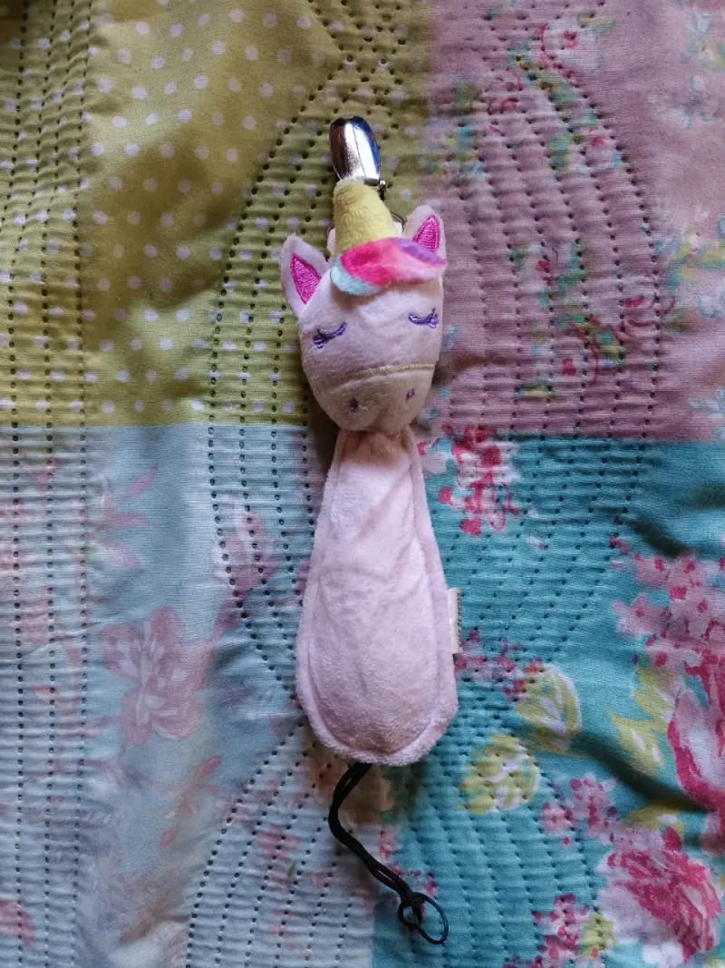 Porta chupete unicornio para bebé
