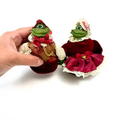 Figuras decorativas de ranas vintage - miniatura 2