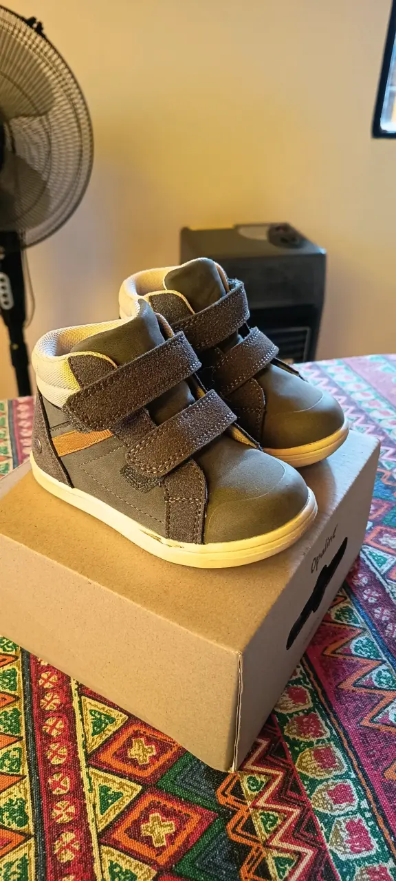 Botines Opaline color gris talla 22 - 2