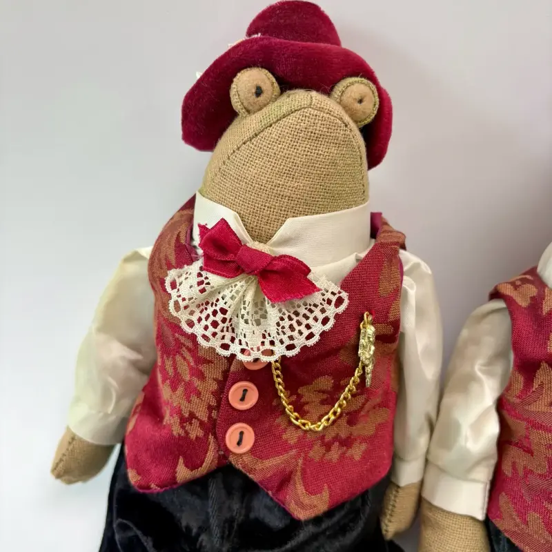 Muñecos de rana con traje elegante vintage - 2