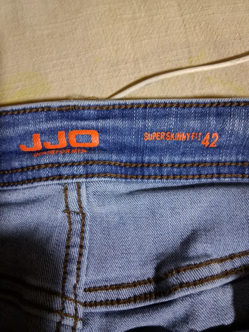 Jeans usados solo a $3.500, em muy buen estado - 2