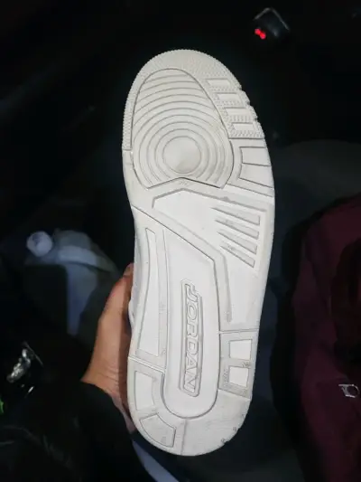 Zapatillas jordan nuevas original - miniatura 5