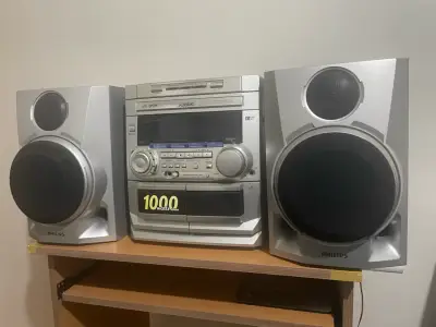 Equipo de sonido Philips 1000W - miniatura 1
