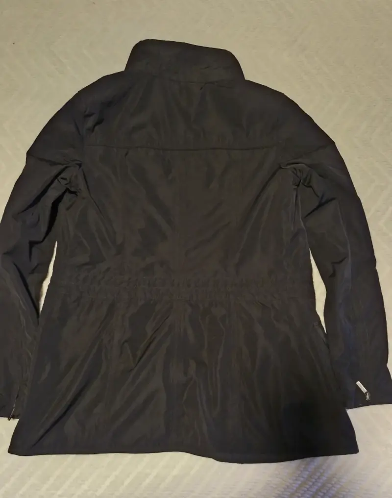 Parka delgada negra cargo para mujer - 2