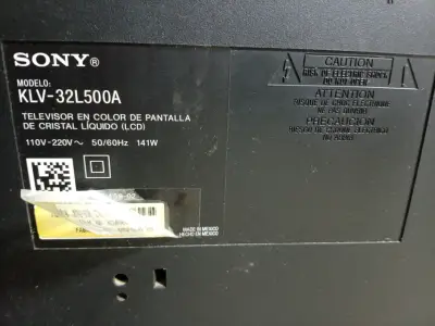 Televisor Sony Bravia con pantalla defectuosa - miniatura 3