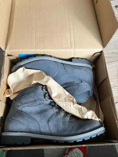 Botas de montaña Columbia gris para hombre - miniatura 3