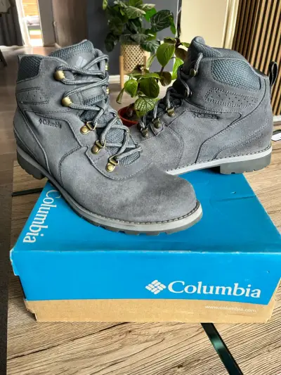 Botas de montaña Columbia gris para hombre - miniatura 4