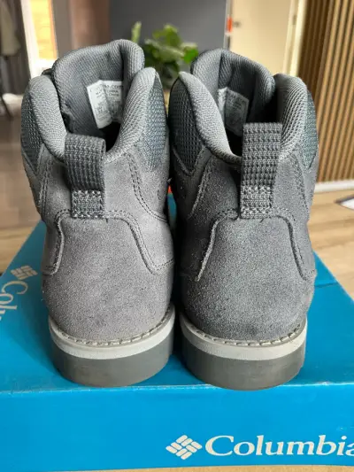 Botas de montaña Columbia gris para hombre - miniatura 5